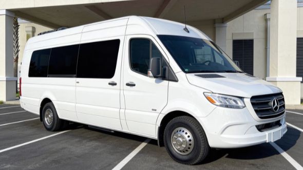 auburn employee shuttle van service