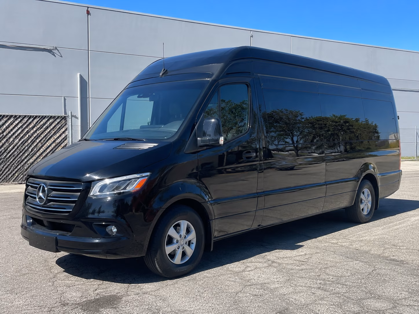 find and book employee shuttle sprinter vans in renton and every nearby city