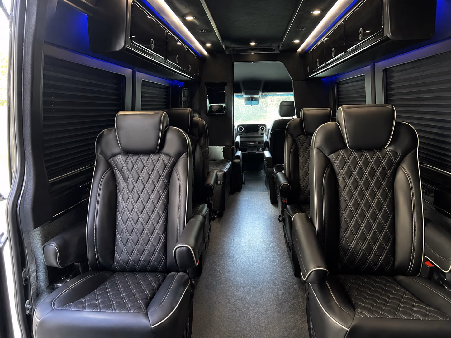 renton 10 passenger sprinter van interior