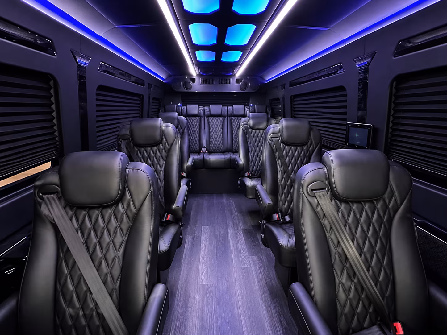 shift change and any hour employee sprinter van transportation in renton