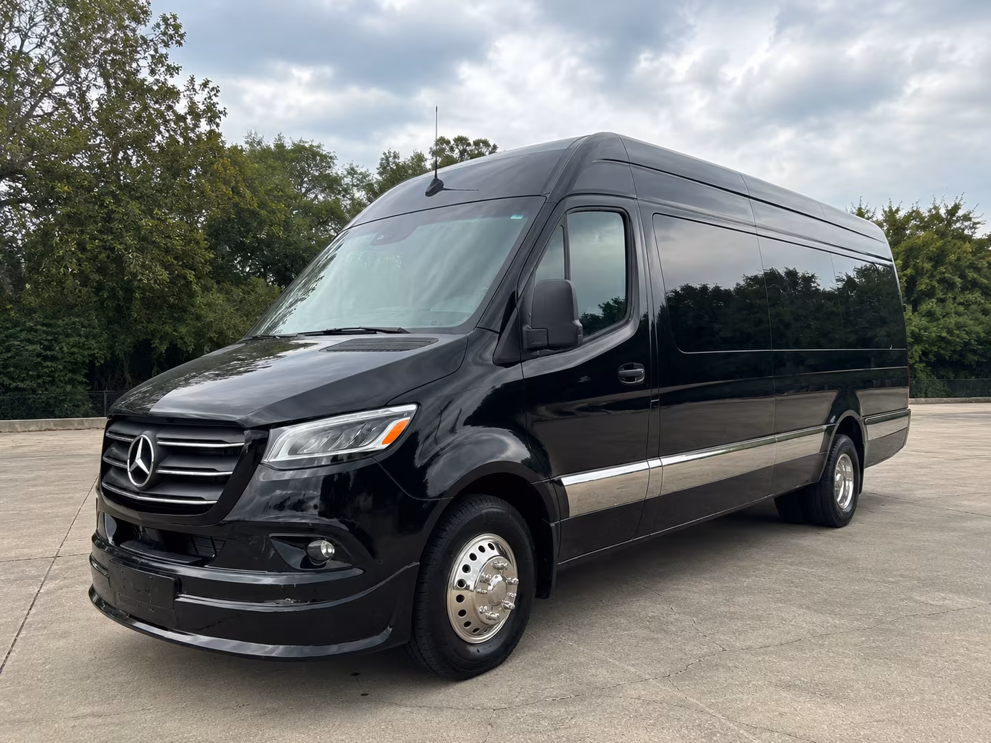 why rent using rentonsprintervanrental com